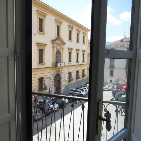 Salerno Domus Claudia Apartamento Exterior foto