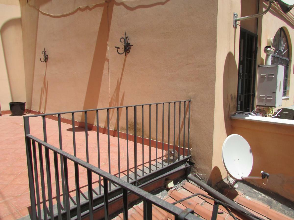 Salerno Domus Claudia Apartamento Exterior foto