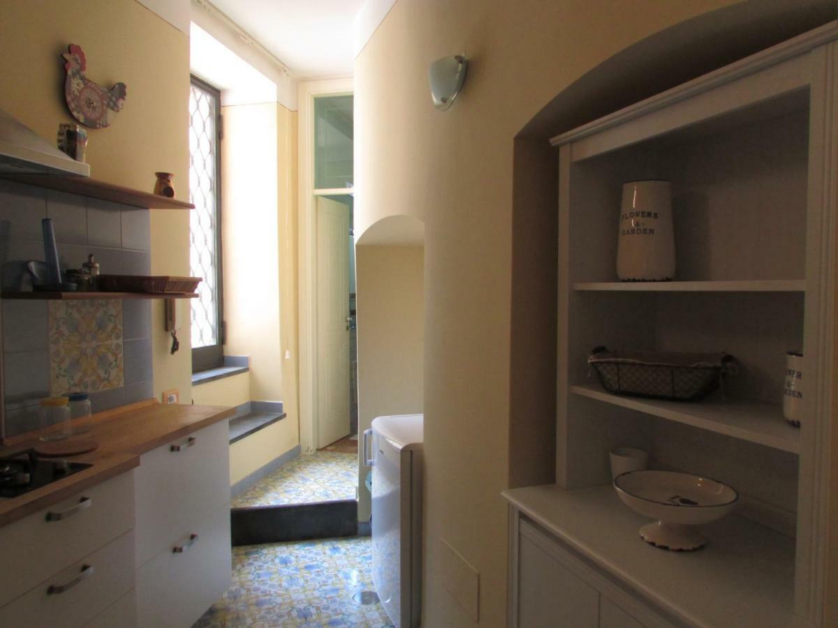 Salerno Domus Claudia Apartamento Exterior foto
