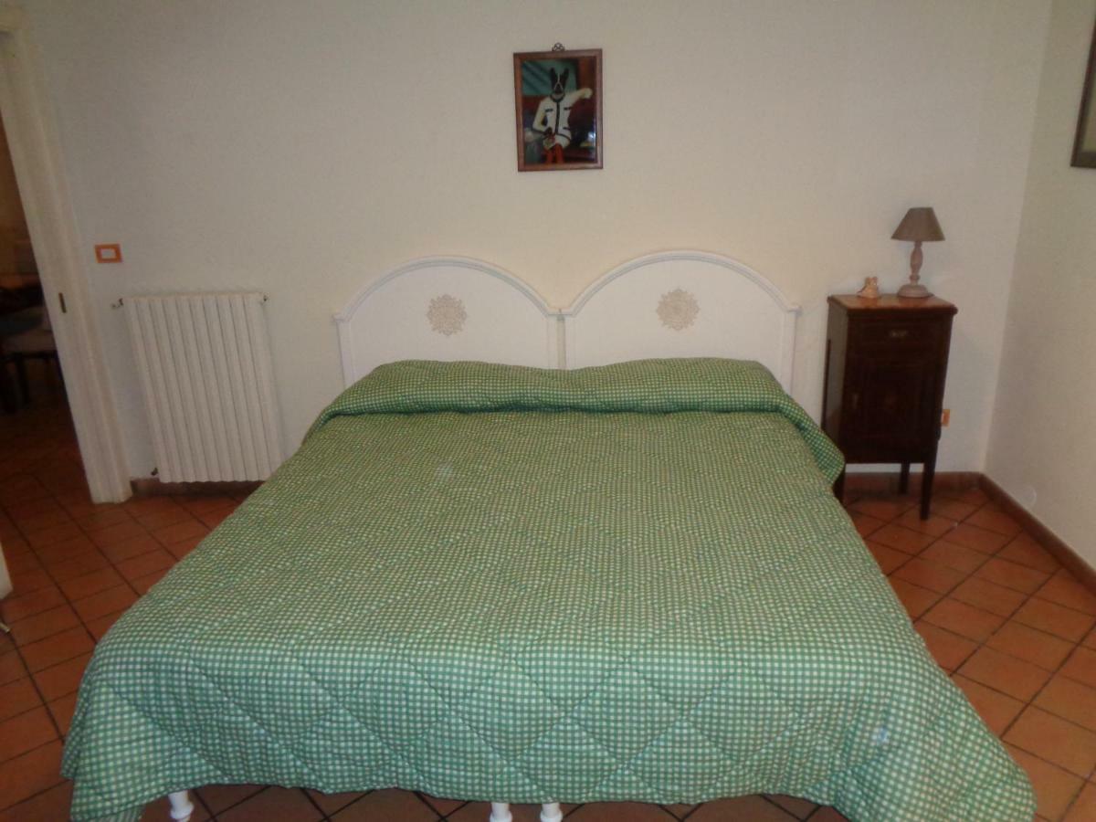 Salerno Domus Claudia Apartamento Exterior foto